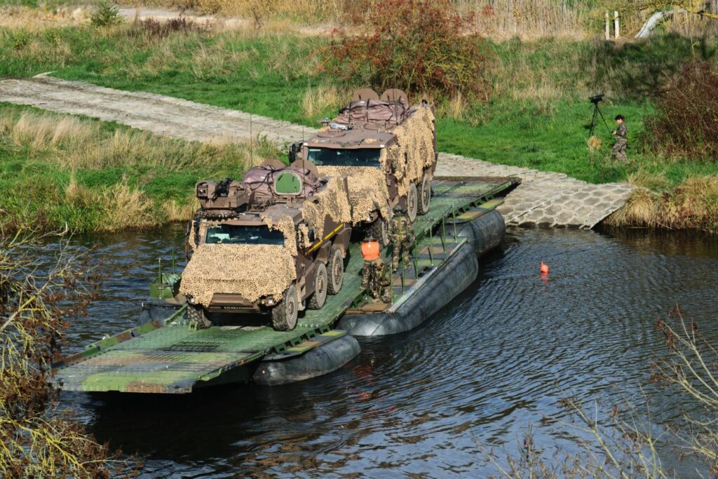 https1.bp .blogspot.com qyC8dshuE4YI1UUaiC8UIAAAAAAAAD3Ai83W QXNHfA9N19PsK8n8TXv764URgjgACLcBGAsYHQs1620EnDiqhTWMAIr5GD.jpg